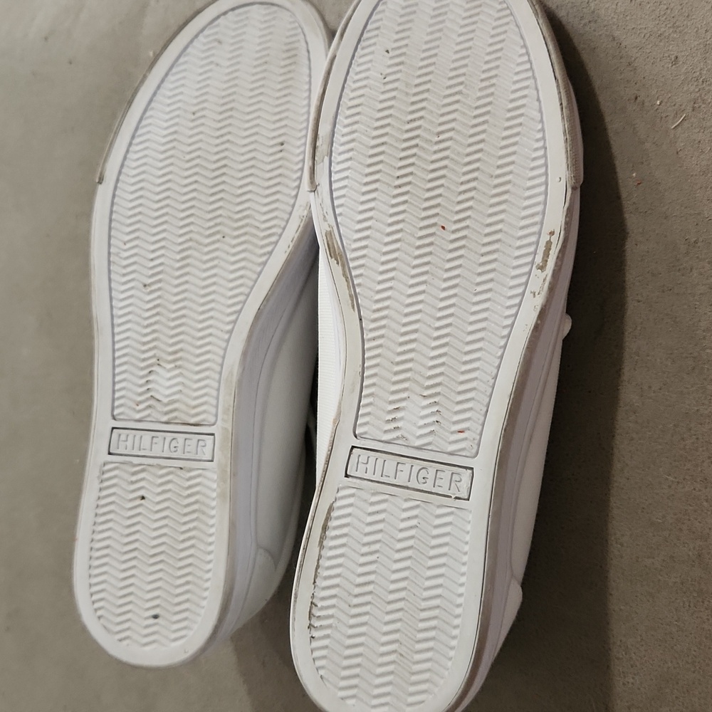 Tommy Hilfiger Off-White Canvas Sneakers - Picture 5 of 9
